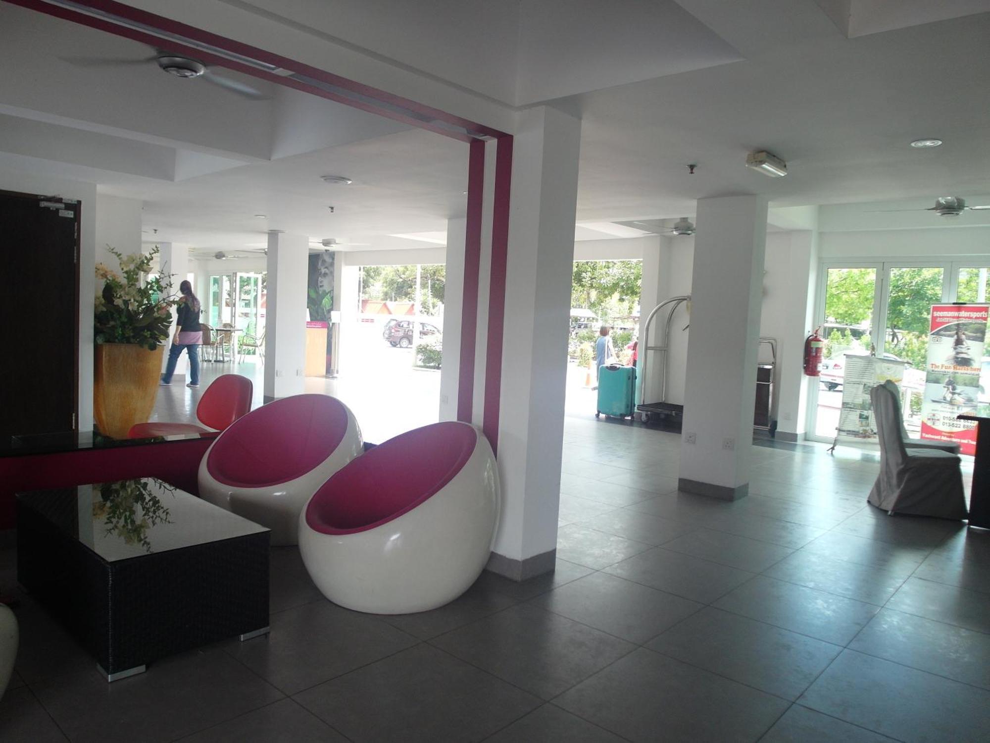 Favehotel Cenang Beach 浮罗交怡 外观 照片