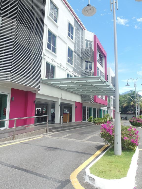 Favehotel Cenang Beach 浮罗交怡 外观 照片
