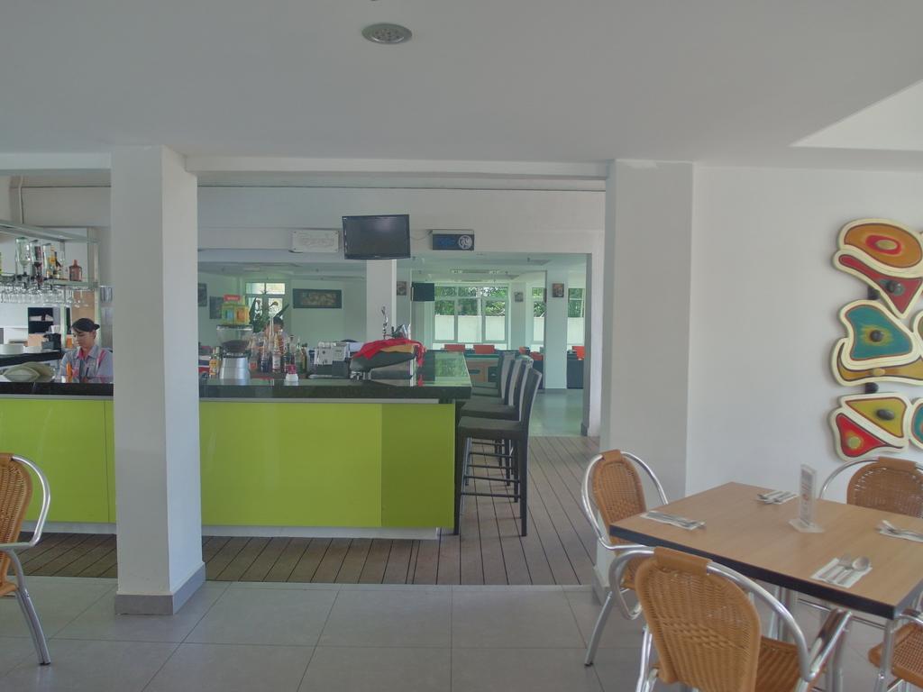 Favehotel Cenang Beach 浮罗交怡 外观 照片