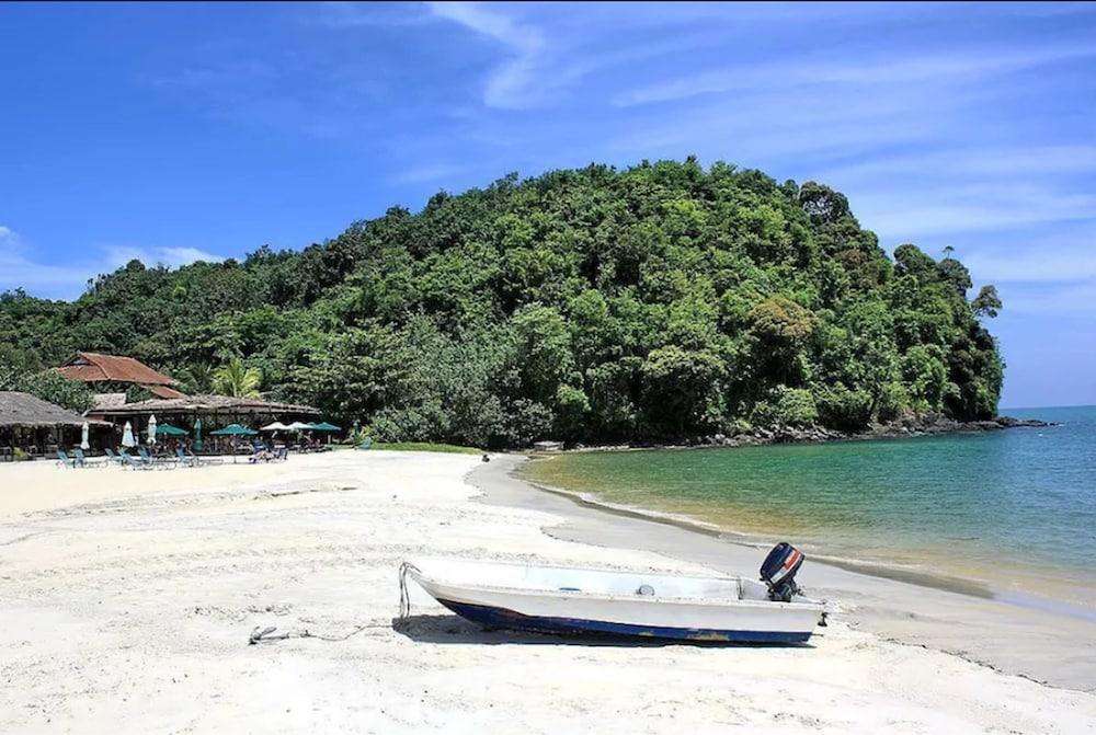 Favehotel Cenang Beach 浮罗交怡 外观 照片