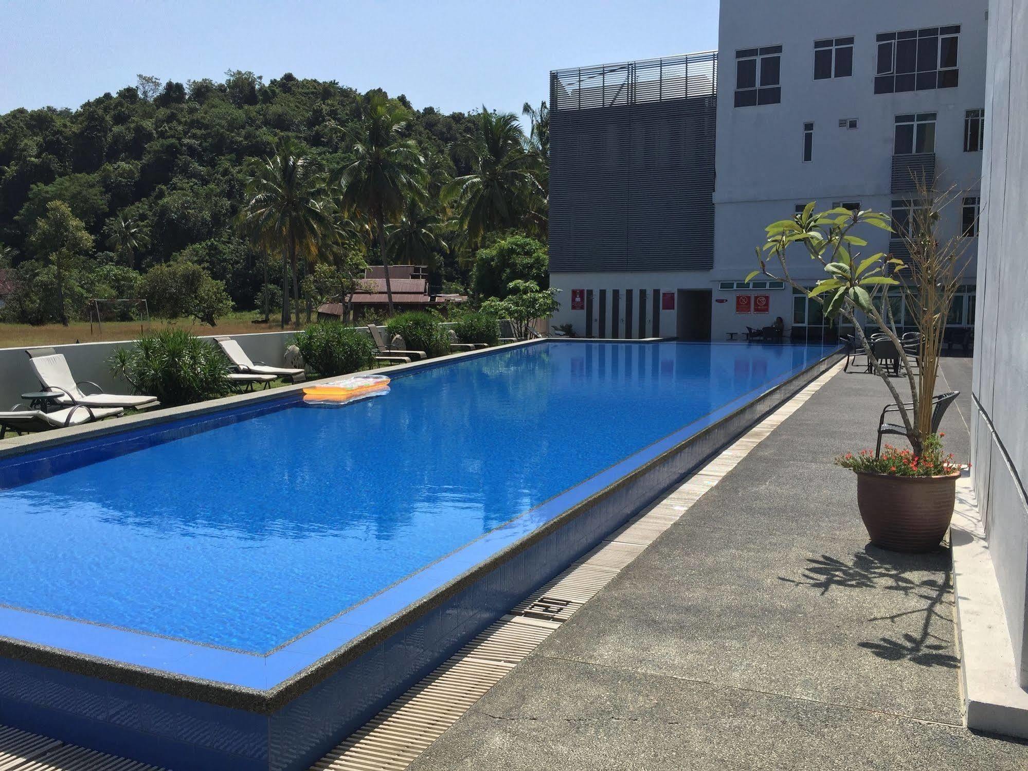 Favehotel Cenang Beach 浮罗交怡 外观 照片
