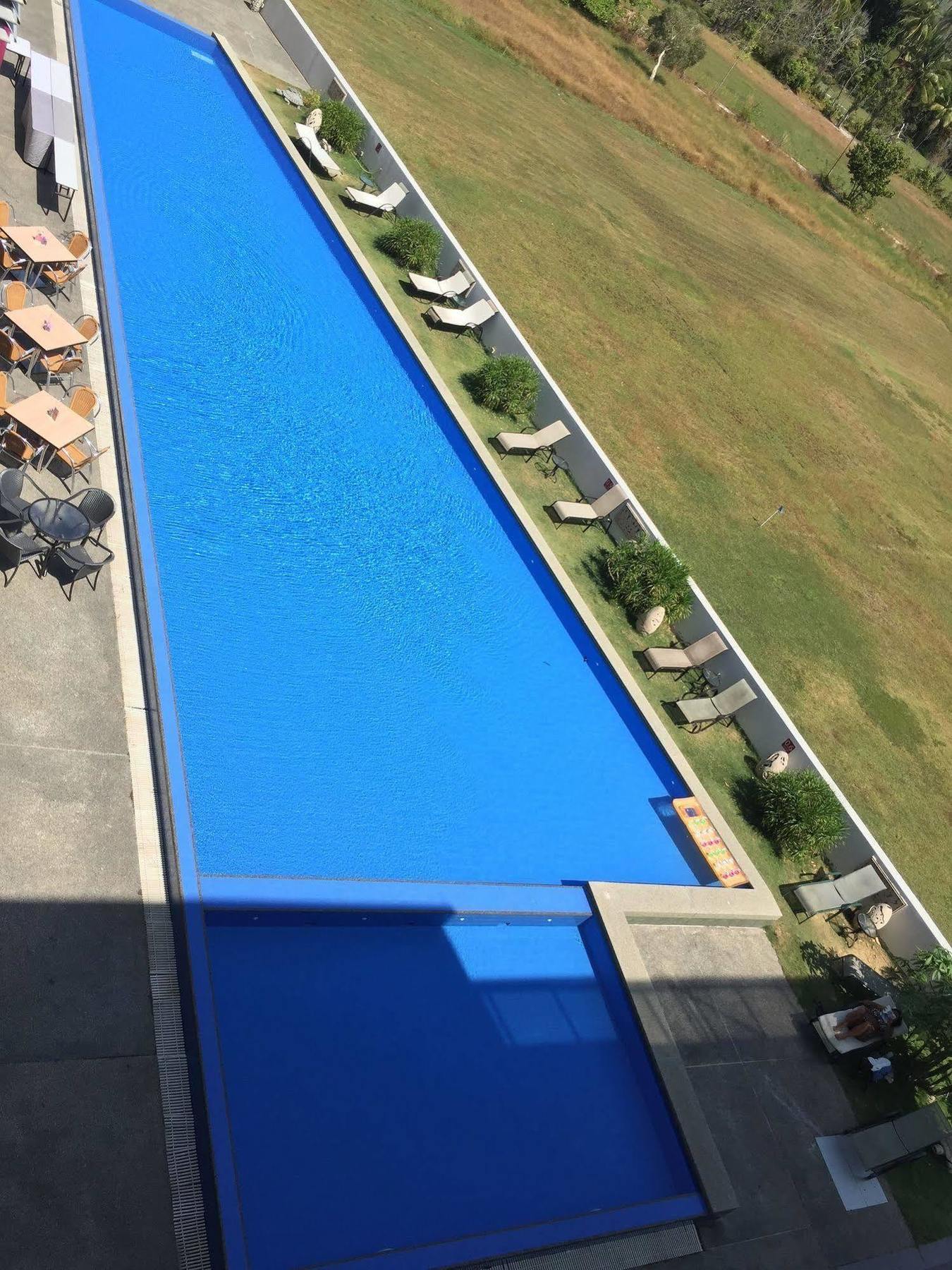 Favehotel Cenang Beach 浮罗交怡 外观 照片